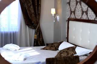 Отель Отель Европа Бишкек Двухместный номер «Комфорт» с 1 кроватью-8